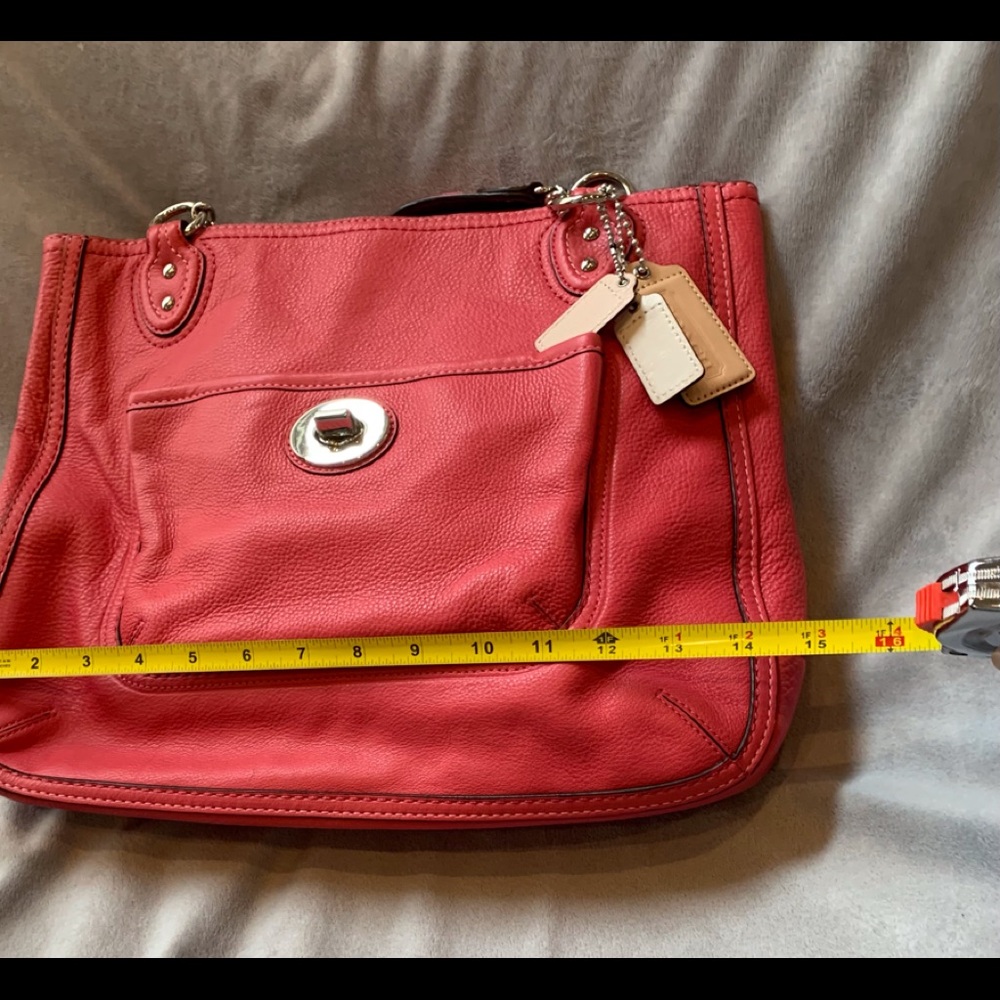 Coach tote - Picture 8 of 9